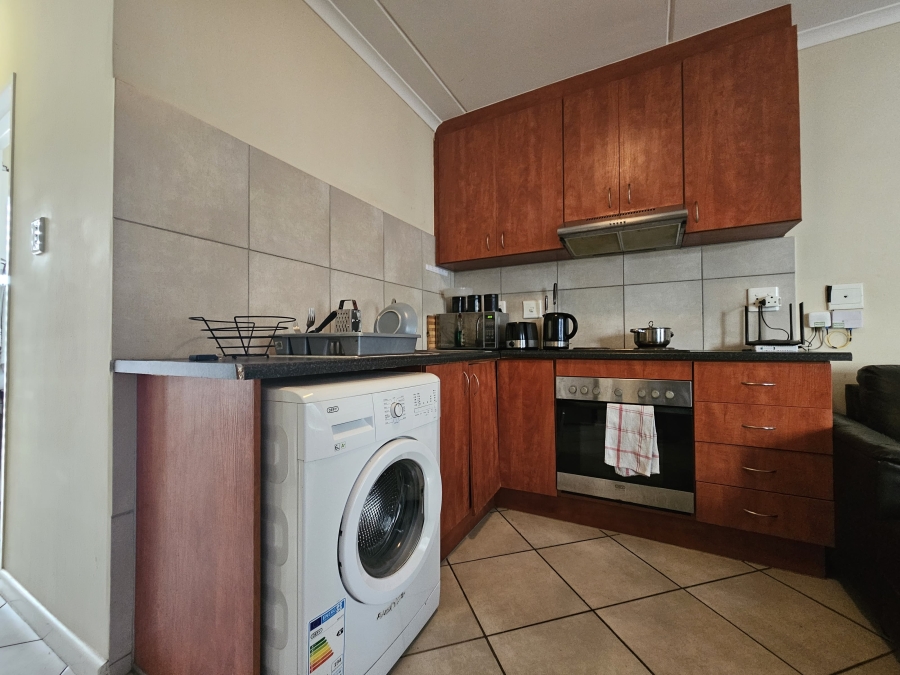 2 Bedroom Property for Sale in Buh Rein Estate Western Cape